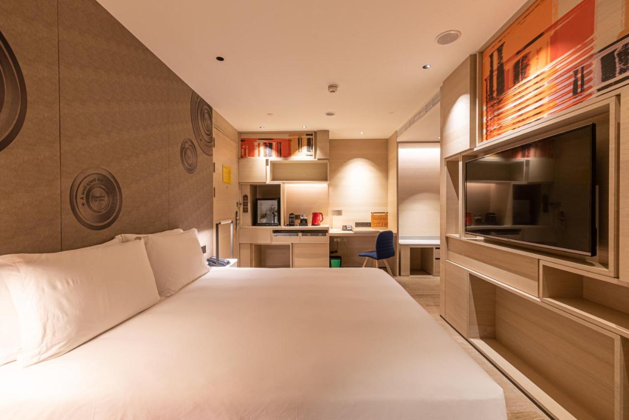 Hotel Indigo Kaohsiung Central Park By Ihg Esterno foto Studio